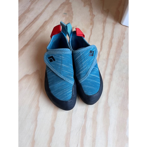 Black Diamond Momentum Kids Climbing Shoes Blue Red Mismatched 3(left) 4(right) - Picture 2 of 12